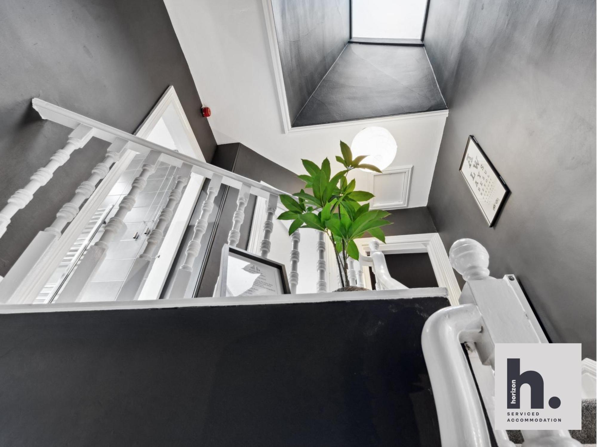 Free Parking - Penthouse - Business Stays - Relocating - St Harrogate Bagian luar foto