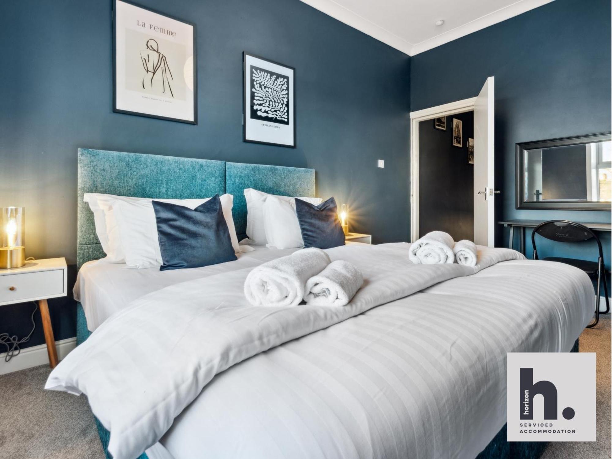 Free Parking - Penthouse - Business Stays - Relocating - St Harrogate Bagian luar foto